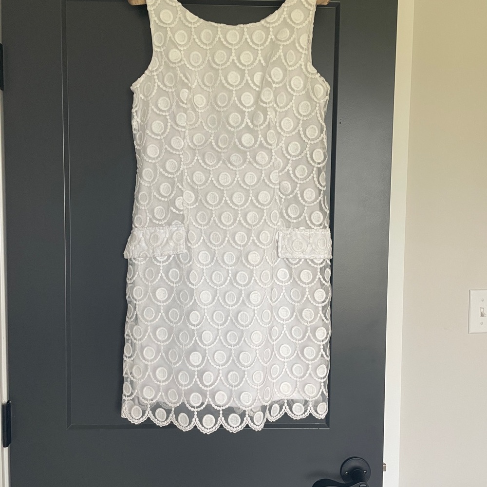 Elegant White Lace Dress